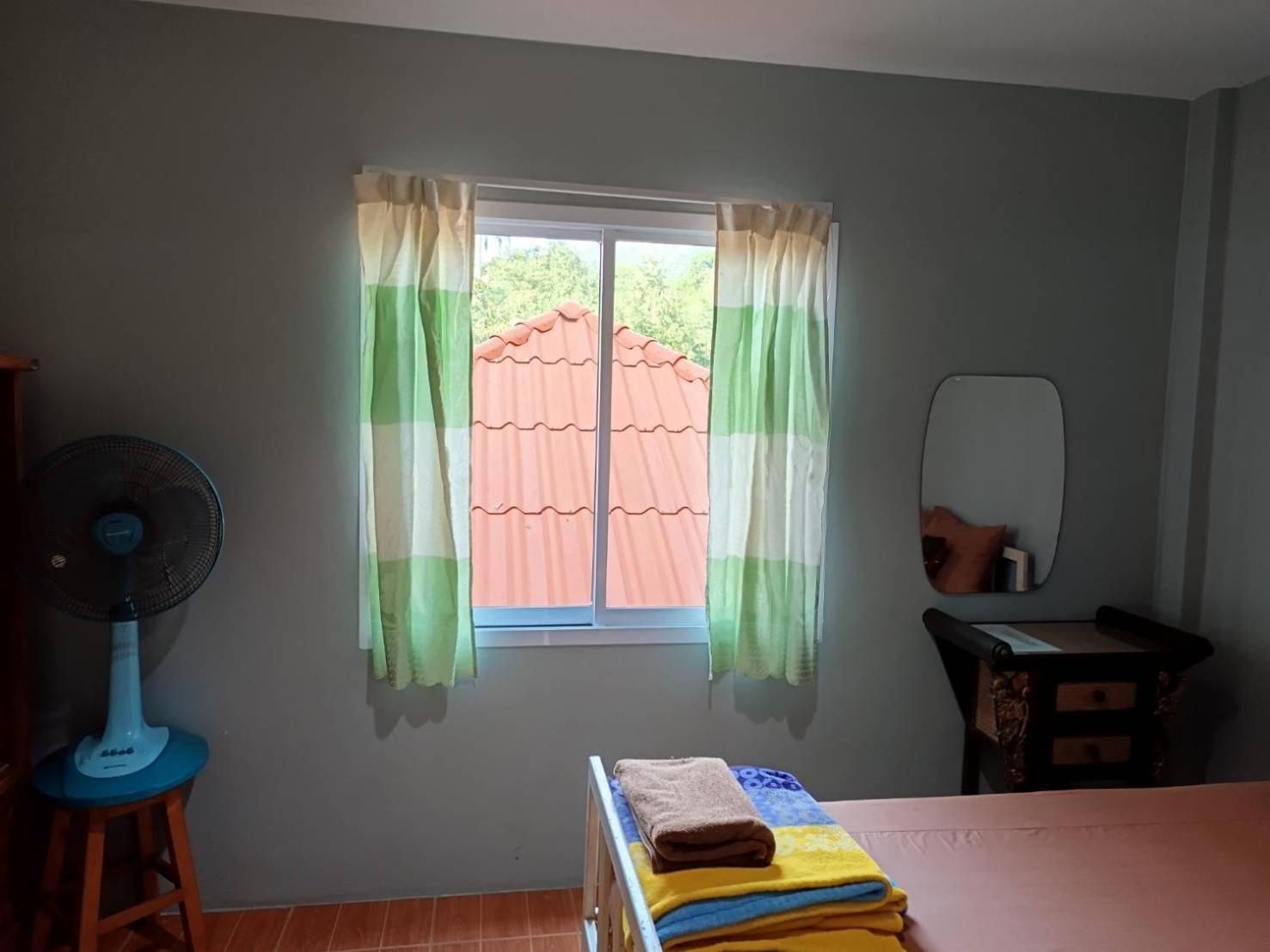 Chandra Hostel Koh Tao Exterior photo